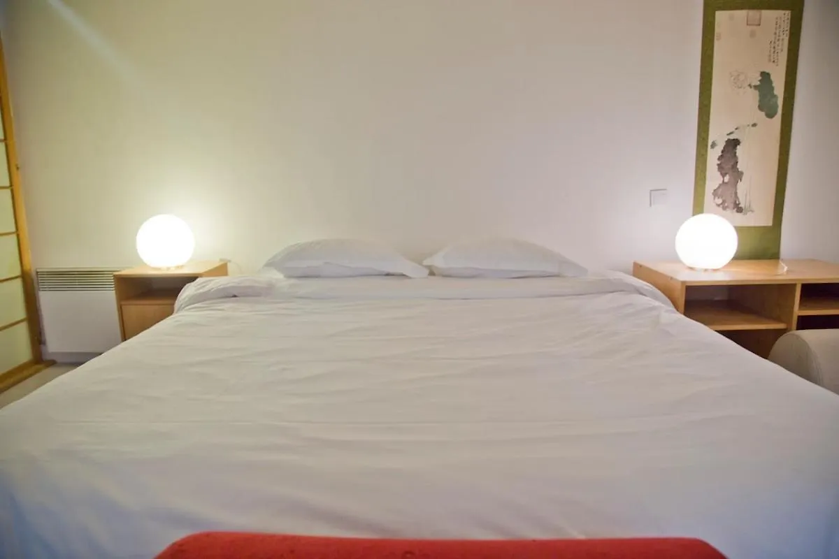 Apt Notre Dame Saint Michel Paris Apartment